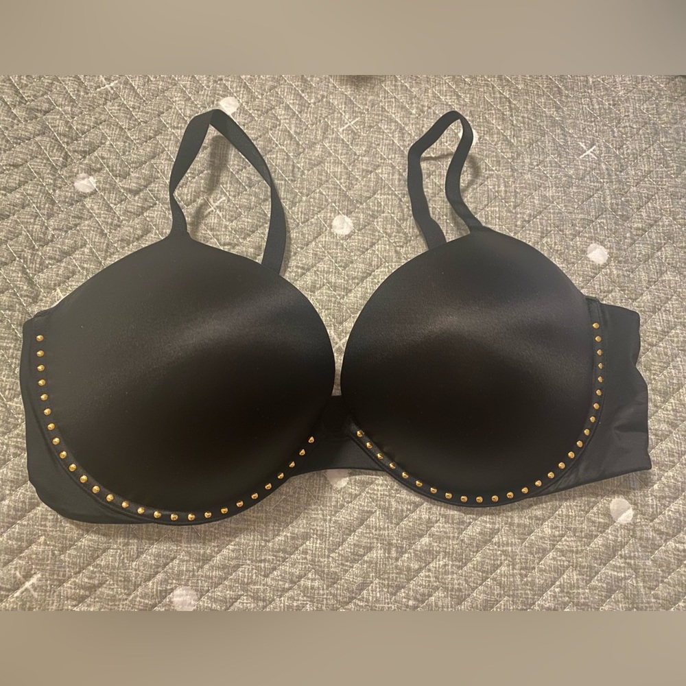 NWOT Victoria Secret Very Sexy Push Up/Push Up